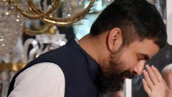 অশ্লীলতার দায়! অশ্লীলতার দায়!