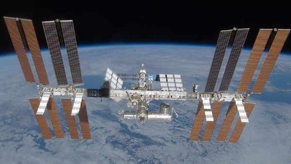 পৃথিবীতে ধেয়ে এল অজানা রেডিও সংকেত পৃথিবীতে ধেয়ে এল অজানা রেডিও সংকেত