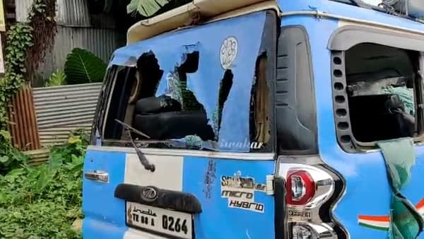 মারধর করা হয়েছে তৃণমূল নেতা-কর্মীদেরও