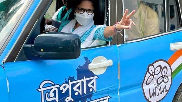 জনসংযোগ শুরু হতেই আক্রান্ত সাংসদ