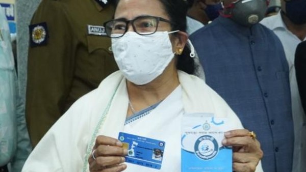 স্বাস্থ্যসাথী স্কিমে রাজ্যের কাছে বকেয়া ৬৪ কোটি স্বাস্থ্যসাথী স্কিমে রাজ্যের কাছে বকেয়া ৬৪ কোটি