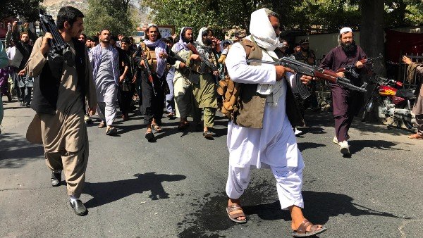 আফগানিস্তানের শিয়াদের নিশানা আফগানিস্তানের শিয়াদের নিশানা