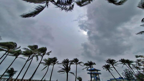 ঘূর্ণাবর্ত দেখা গিয়েছে 