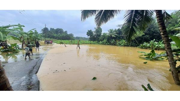 জোরকদমে চলছে উদ্ধারকাজ জোরকদমে চলছে উদ্ধারকাজ