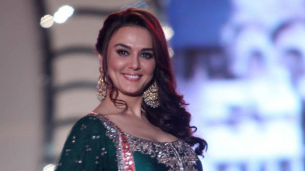 বলিউডে স্যারোগেসি ট্রেন্ড বলিউডে স্যারোগেসি ট্রেন্ড