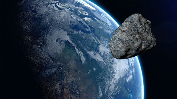 সেকেন্ডে ৫.২ কিলোমিটার গতিতে ধেয়ে আসছে উল্কা সেকেন্ডে ৫.২ কিলোমিটার গতিতে ধেয়ে আসছে উল্কা