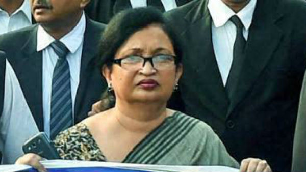 অর্থদফতর নিজের হাতে রেখে চন্দ্রিমা প্রতিমন্ত্রী অর্থদফতর নিজের হাতে রেখে চন্দ্রিমা প্রতিমন্ত্রী