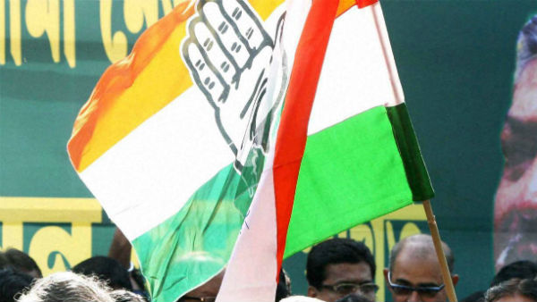 কংগ্রেসের সঙ্গে জোটে বিস্তর আপত্তি ফরওয়ার্ড ব্লকের কংগ্রেসের সঙ্গে জোটে বিস্তর আপত্তি ফরওয়ার্ড ব্লকের