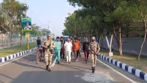 তৃণমূল সরকারকে নিশানা তৃণমূল সরকারকে নিশানা