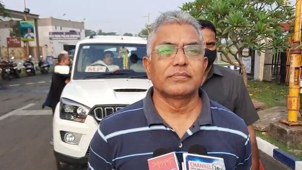 বাবুল সুপ্রিয় কলকাতায় কবে কাজ করেছেন? বাবুল সুপ্রিয় কলকাতায় কবে কাজ করেছেন?