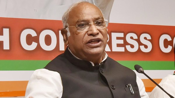 বিরোধীদের দাবি বিরোধীদের দাবি