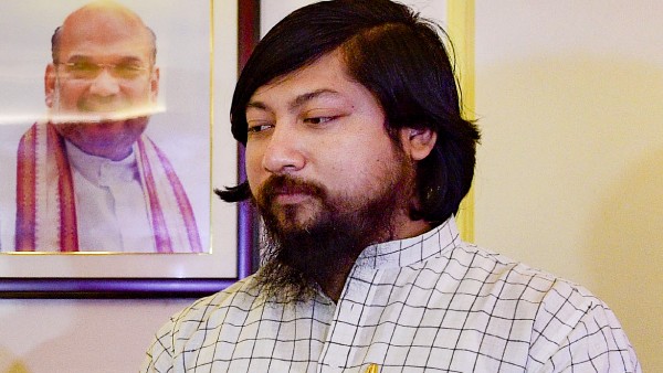 হিসেব উল্টে গিয়েছে নিশীথের বুথে হিসেব উল্টে গিয়েছে নিশীথের বুথে