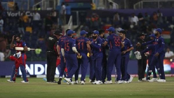 দ্রাবিড়কে নিয়ে