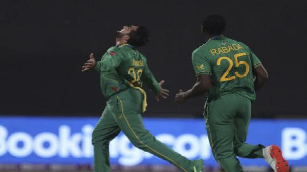 সান্ত্বনার জয়েও বিশ্বকাপ অভিযান শেষ দক্ষিণ আফ্রিকার সান্ত্বনার জয়েও বিশ্বকাপ অভিযান শেষ দক্ষিণ আফ্রিকার
