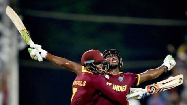 ২০১৬ সালে ইডেন কাঁপানো ব্রাথওয়েটকে চেনেননি আলিপুরের কেউ! ২০১৬ সালে ইডেন কাঁপানো ব্রাথওয়েটকে চেনেননি আলিপুরের কেউ!