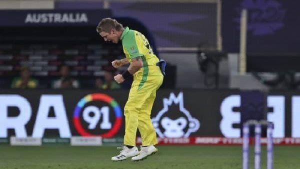টি ২০ সিরিজ শুরুর আগেই ধাক্কা খেলেন রোহিত শর্মা ও লোকেশ রাহুল টি ২০ সিরিজ শুরুর আগেই ধাক্কা খেলেন রোহিত শর্মা ও লোকেশ রাহুল