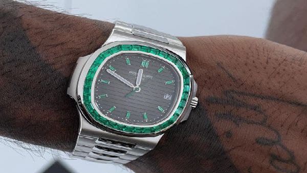 হার্দিক পান্ডিয়া’র পাঁচ কোটি টাকার ঘড়ি: হার্দিক পান্ডিয়া’র পাঁচ কোটি টাকার ঘড়ি: