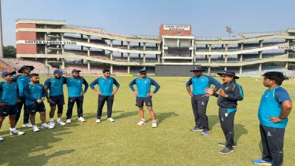 রঞ্জি দলে করোনার থাবা