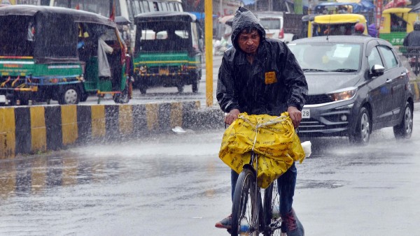  ৪ জেলায় বন্ধ স্কুল