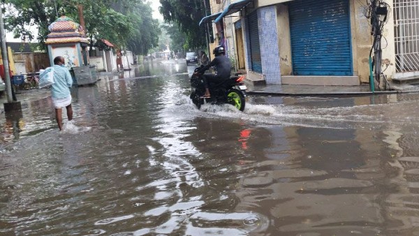 বিদ্যুৎস্পৃষ্ট হয়ে মৃত্যু বিদ্যুৎস্পৃষ্ট হয়ে মৃত্যু