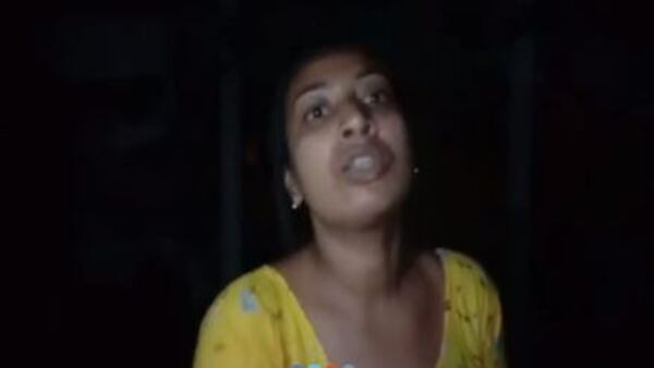 রাতে বিভিন্ন জায়গায় ভয় দেখানোর অভিযোগ 