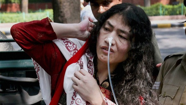 আমি গান্ধীর অহিংস নীতিতে বিশ্বাস করি বললেন চানু! আমি গান্ধীর অহিংস নীতিতে বিশ্বাস করি বললেন চানু!