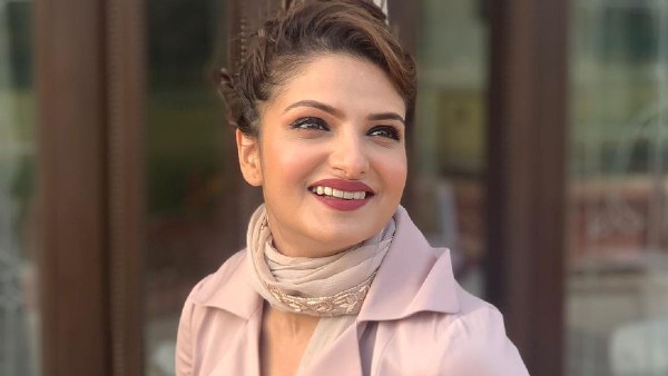 রুদ্রনীল–তনুশ্রী সম্পর্ক রুদ্রনীল–তনুশ্রী সম্পর্ক