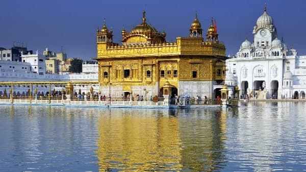 স্বর্ণমন্দিরে হিংসার ঘটনায় পুলিশি বয়ান