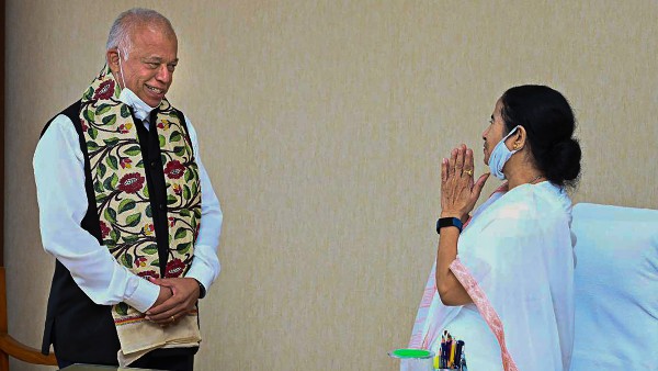 ভিনরাজ্যের দলবদলে যাঁরা তৃণমূলমুখী হন একুশে ভিনরাজ্যের দলবদলে যাঁরা তৃণমূলমুখী হন একুশে