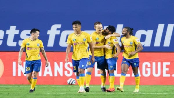 চলতি আইএসএলে কেরালা ব্লাস্টার্সের প্রথম জয়, পরাস্ত ওডিশা চলতি আইএসএলে কেরালা ব্লাস্টার্সের প্রথম জয়, পরাস্ত ওডিশা