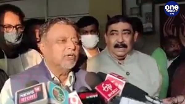 চোখে মুখে অস্বস্তি! চোখে মুখে অস্বস্তি!