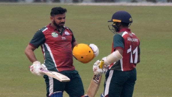 মন্ত্রী মনোজ তিওয়ারির নজিরবিহীন শতরানে বড় জয় মোহনবাগানের