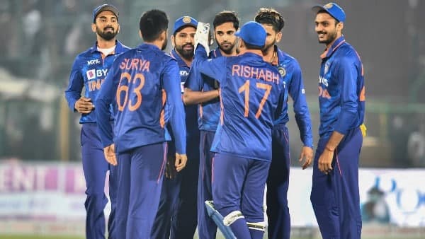 দক্ষিণ আফ্রিকার বিরুদ্ধে একদিনের সিরিজে অধিনায়ক কেএল রাহুল, দলে কোহলি, চোটের কারণে বাদ রোহিত