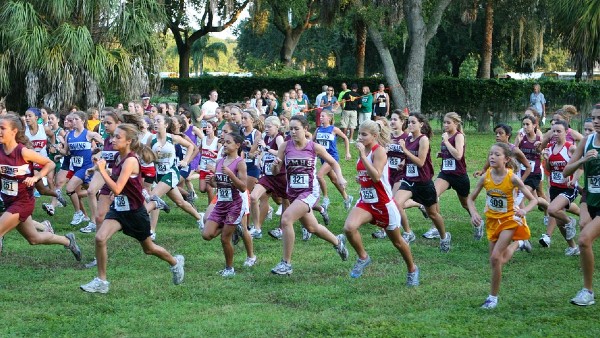 অবিশ্বাস্য! ব্যান্ডেজের জুতো পরে তিনটে সোনা জয় মাত্র ১১ বছরের কিশোরীর অবিশ্বাস্য! ব্যান্ডেজের জুতো পরে তিনটে সোনা জয় মাত্র ১১ বছরের কিশোরীর