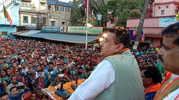 তৃণমূলকে ধাক্কা দেবে বিজেপিই