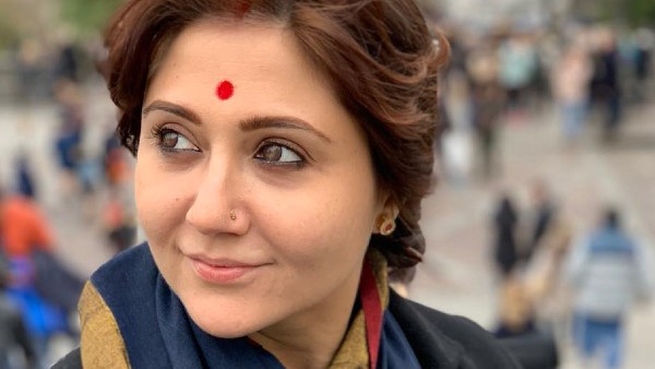 সম্পর্ক ও বিতর্ক