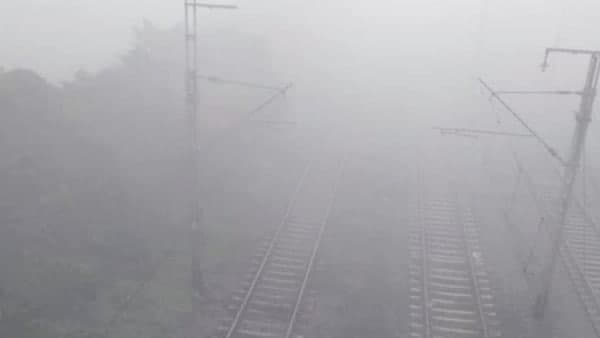 কলকাতা-সহ দক্ষিণবঙ্গে বৃষ্টির পূর্বাভাস, কোথায় হবে বৃষ্টি কলকাতা-সহ দক্ষিণবঙ্গে বৃষ্টির পূর্বাভাস, কোথায় হবে বৃষ্টি