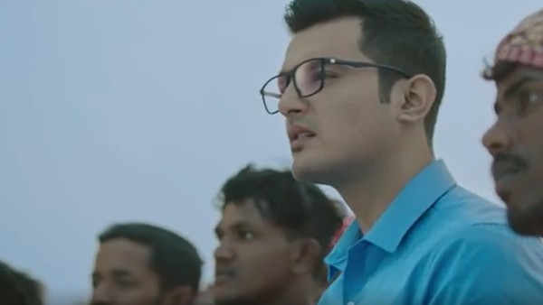  খড়কুটোর পুরনো স্লটে আলতা ফড়িং