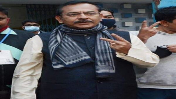 রিপোর্ট পজিটিভ আসার পরেই হাসপাতালে ভর্তি রিপোর্ট পজিটিভ আসার পরেই হাসপাতালে ভর্তি