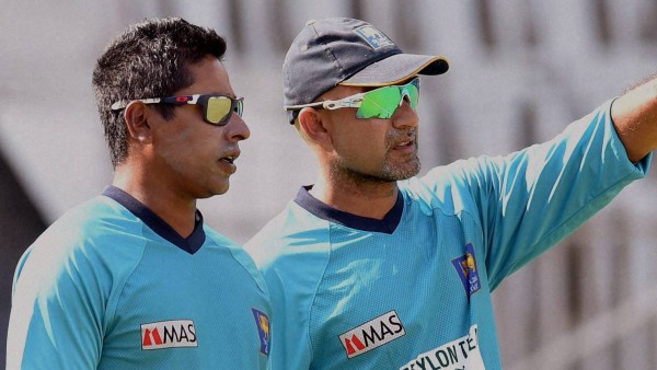 ওডিআই ম্যাচে ৮ উইকেট: ওডিআই ম্যাচে ৮ উইকেট: