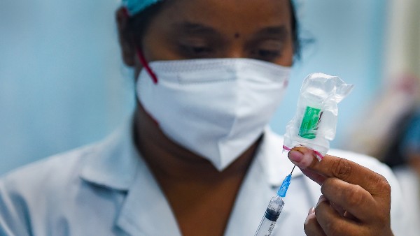 ১০ জানুয়ারি সকাল থেকে এই বুস্টার ডোজ দেওয়া হবে