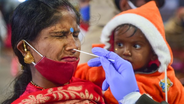 ৬৪ শতাংশের সম্পূর্ণ টিকাকরণ হয়েছে ৬৪ শতাংশের সম্পূর্ণ টিকাকরণ হয়েছে