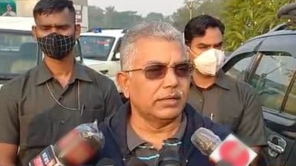 নেত্রীর বাঁধন আলগা হচ্ছে নেত্রীর বাঁধন আলগা হচ্ছে