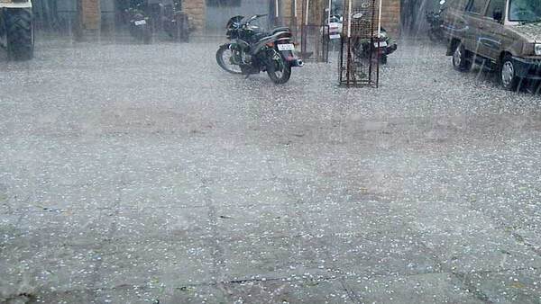 উত্তর ভারতের রাজ্যগুলিতে বৃষ্টিপাতের পূর্বাভাস উত্তর ভারতের রাজ্যগুলিতে বৃষ্টিপাতের পূর্বাভাস