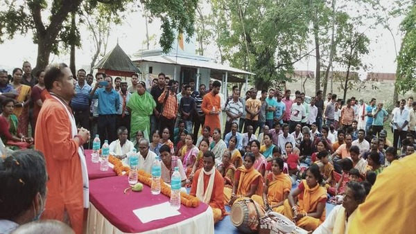 দলের অন্দরেই ক্ষোভ দলের অন্দরেই ক্ষোভ