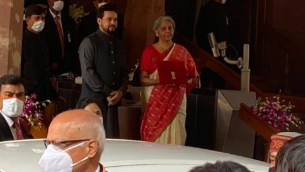 আসন্ন বাজেট পেশে কেন্দ্রের লক্ষ্য কী