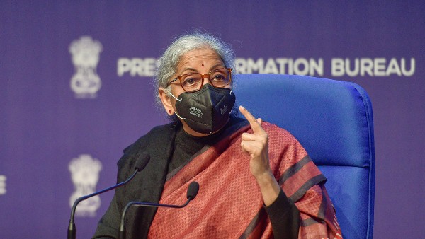 বাজেট পেশের পরে সাংবাদিক সম্মেলন