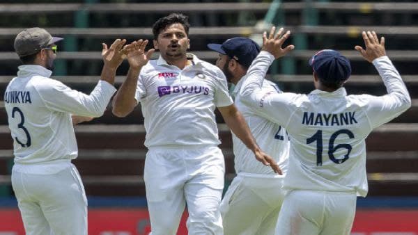খারাপ ফিল্ডিং: