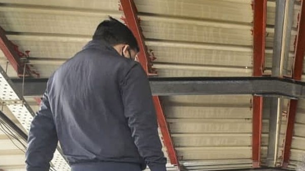 কুলির কাজ করতেন শ্রীনাথ