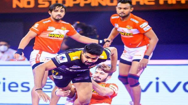 পাটনা পাইরেটস বেলাইন, গুজরাট-বধে শীর্ষে বেঙ্গালুরু বুলস পাটনা পাইরেটস বেলাইন, গুজরাট-বধে শীর্ষে বেঙ্গালুরু বুলস